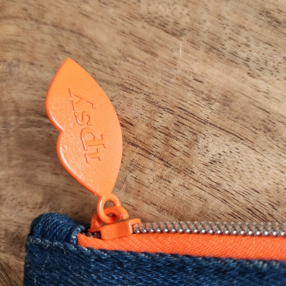 Set of 4 Ipsy Zipper Pouches Assorted Colors - Picture 8 of 14